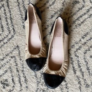 Vince Camuto 6 1/2 flats